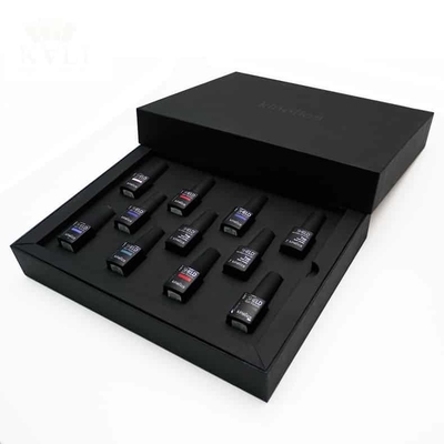 良い価格 贅沢なマニキュア包装箱はマットの黒いハンドメイドの注文のロゴの磁石の閉鎖箱を置いた オンライン